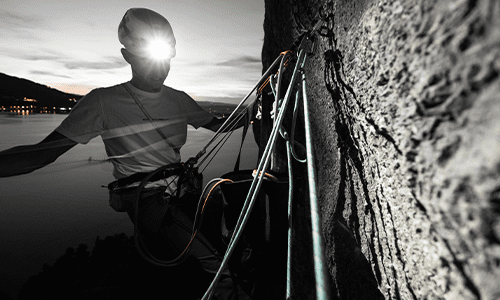 MINUTE-R-D-TEST-TERRAIN-FOR-CLIMBING-EQUIPMENT Samaya